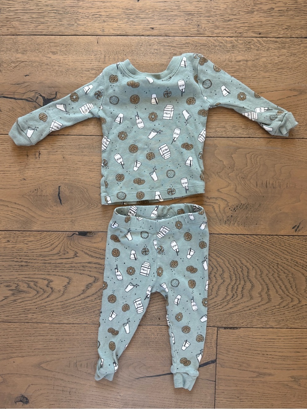 Wonder Nation Milk & Cookies Pajama Set 12M Sage Green 2-Piece PJs